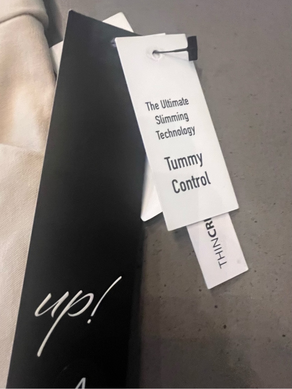 New w Tags UP! Slimming Women's Cream Bermuda Shorts Size 4. NWT - Picture 2 of 4